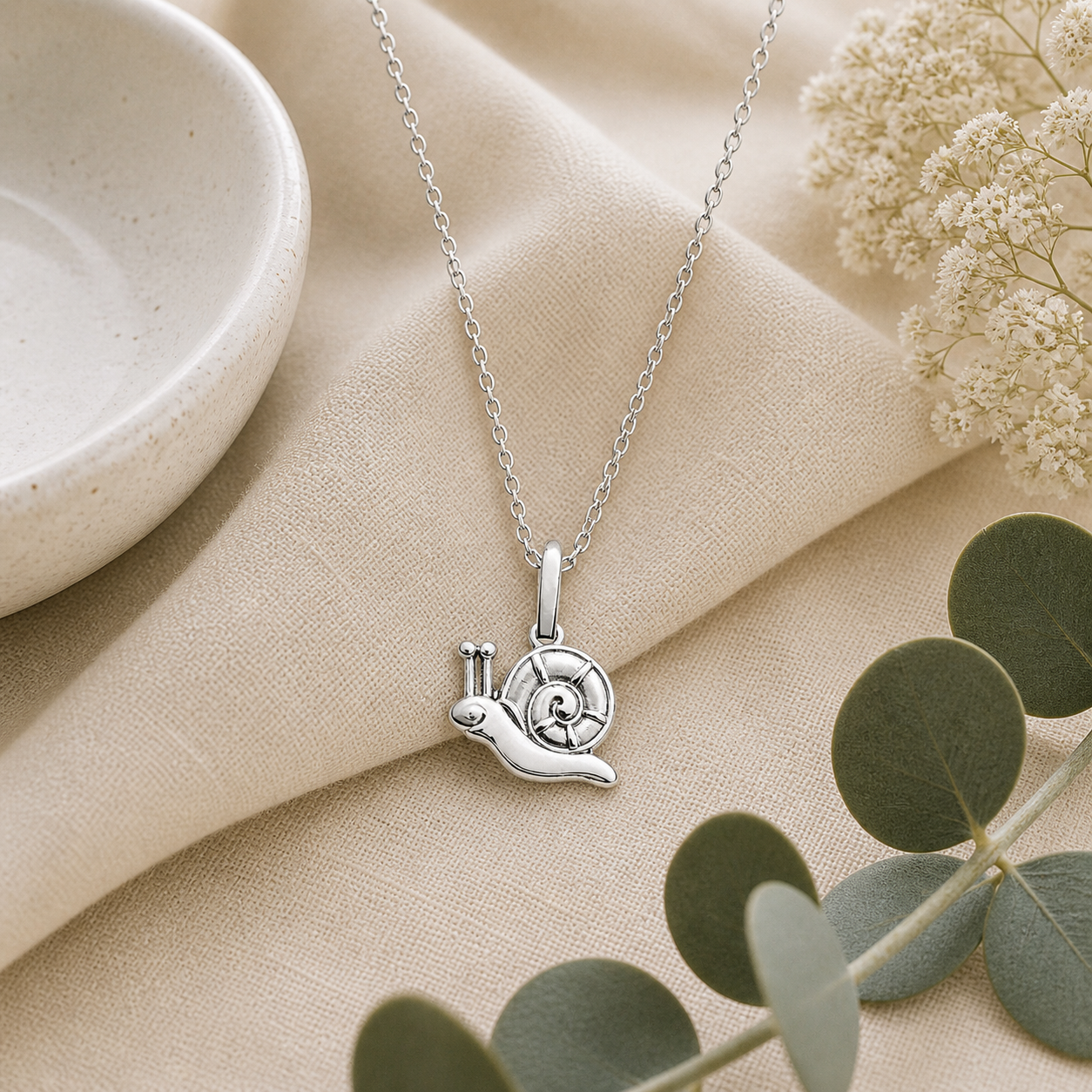 Snail Necklace - The Pet Drop