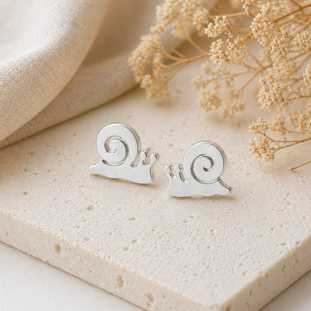 Snail's Pace Earrings - The Pet Drop