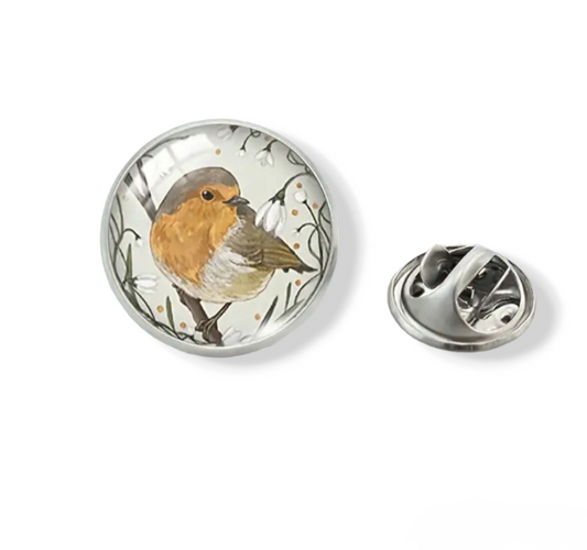 Lovely Robin Pin Badge - The Pet Drop