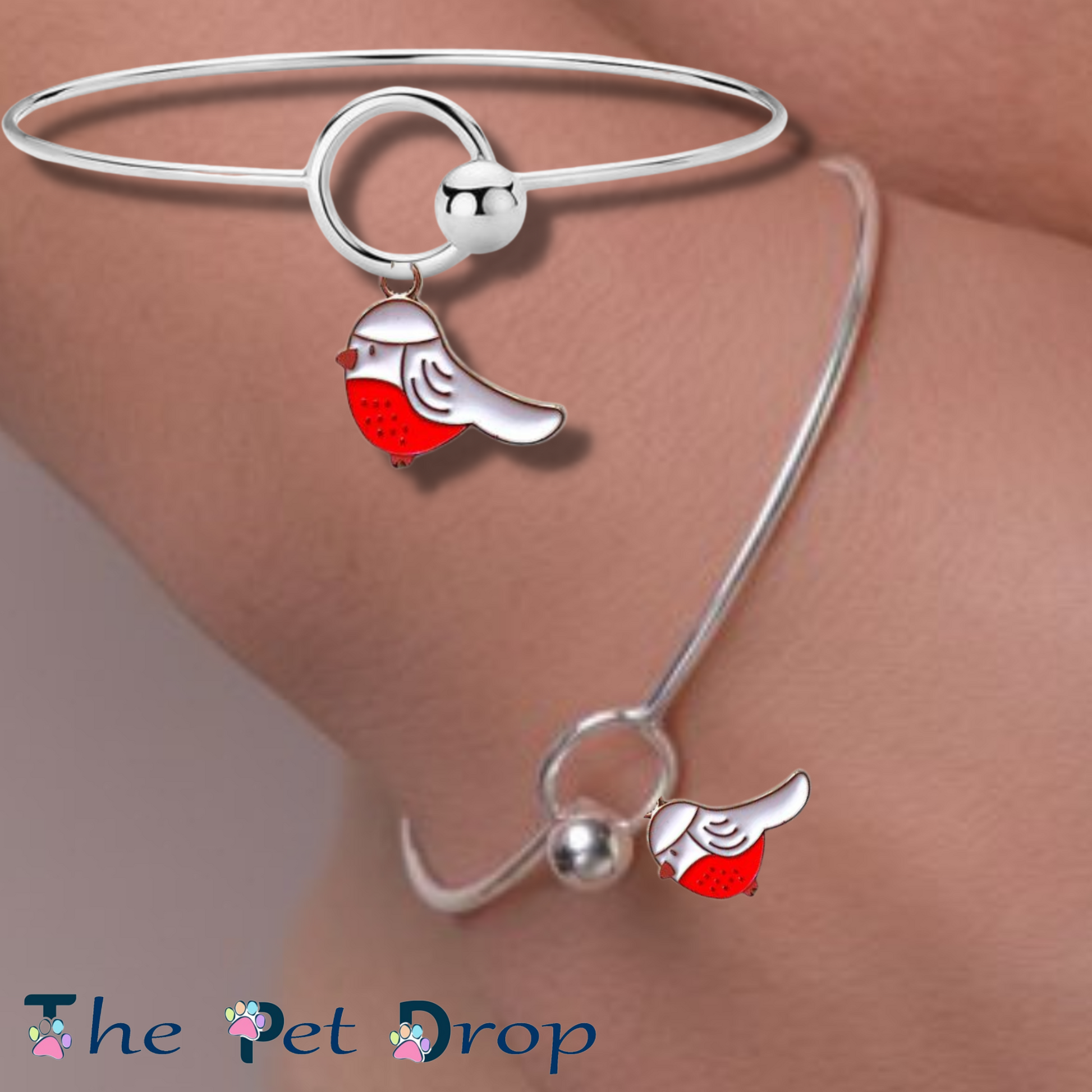 Christmas Robin Bangle - The Pet Drop
