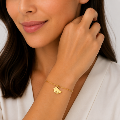Golden Robin's Song Bracelet - The Pet Drop