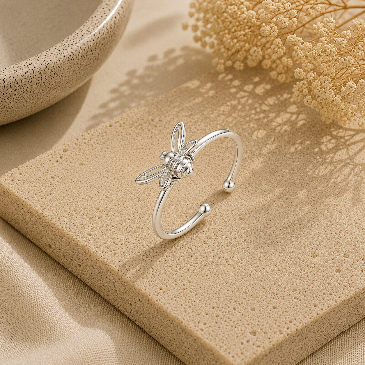 Forever Bee Ring - The Pet Drop