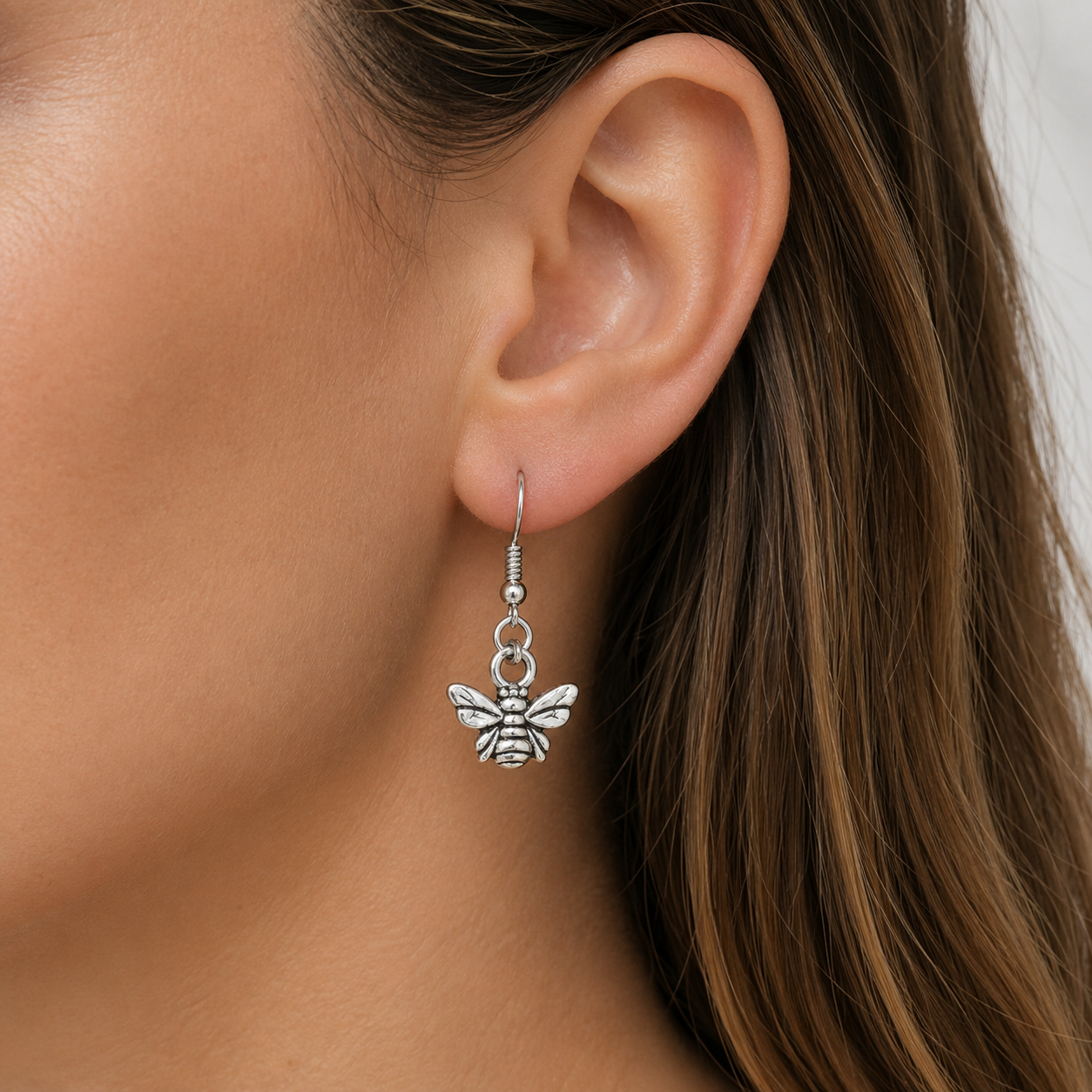 Honeybee Earrings - The Pet Drop