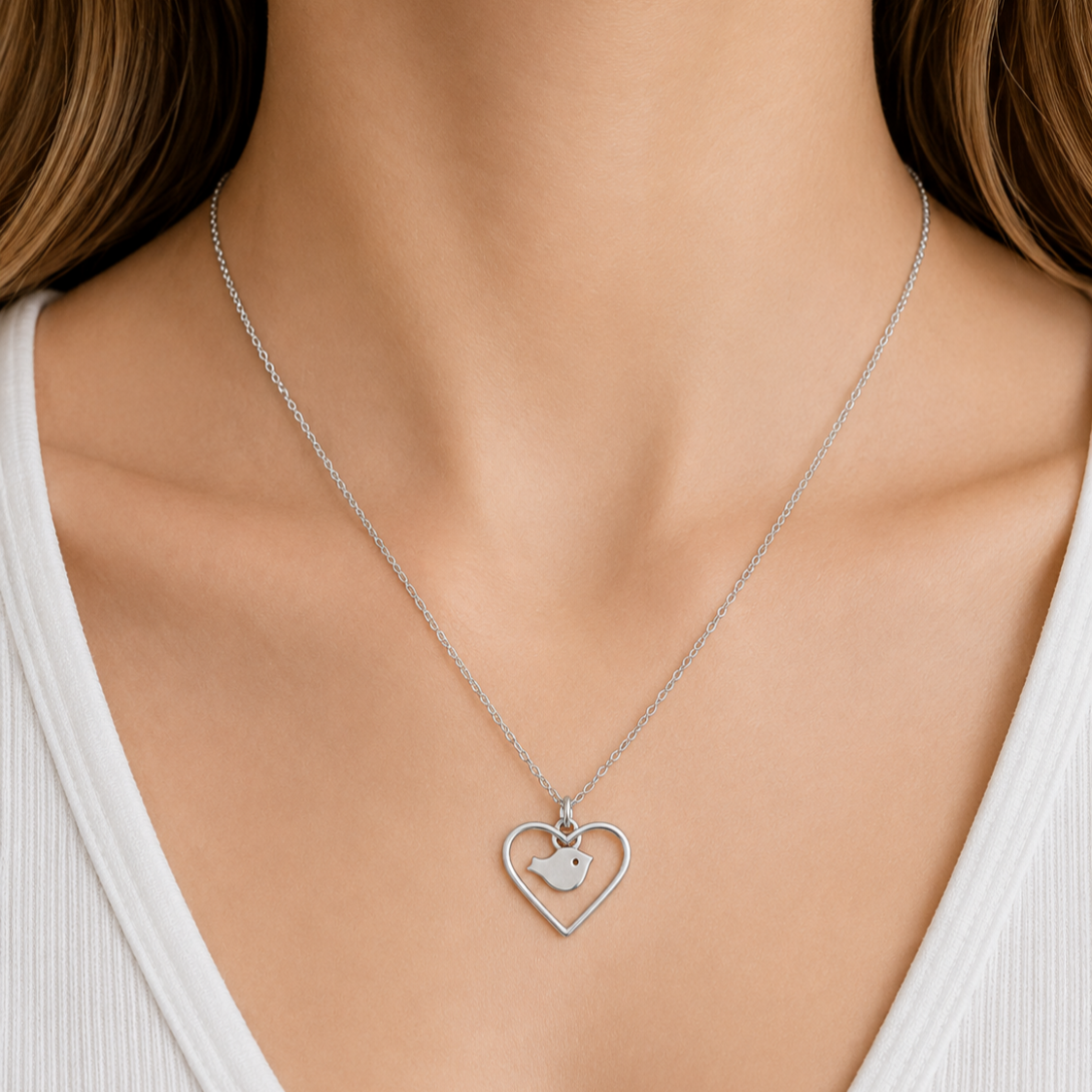 Robin in my Heart Necklace - The Pet Drop